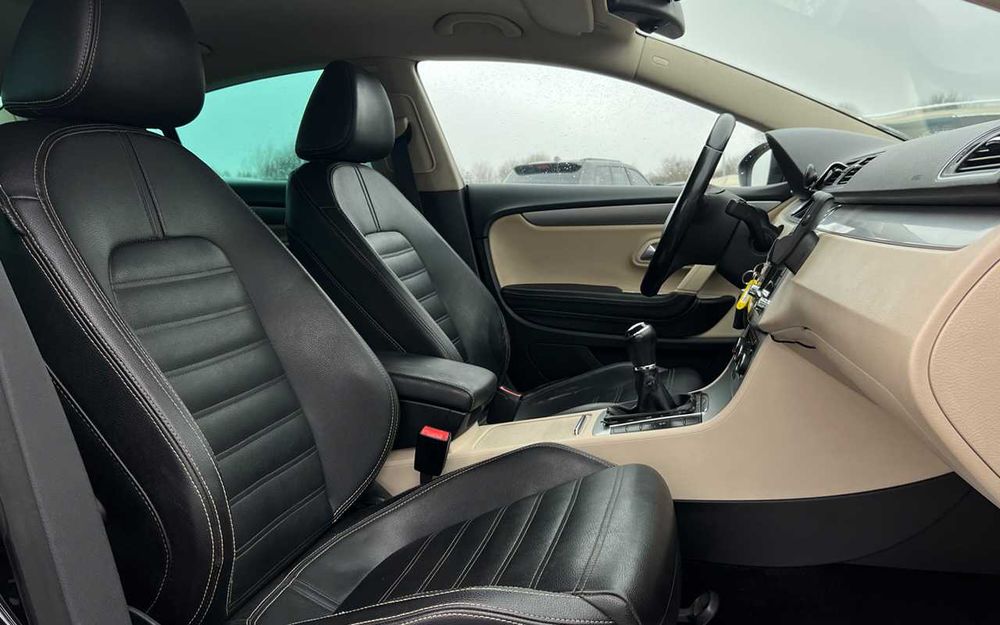 Volkswagen Passat 2011