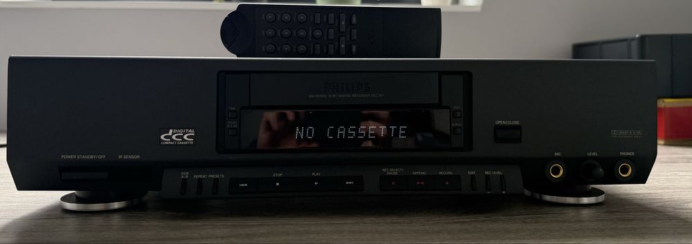 Magnetofon cyfrowy Philips DCC 951