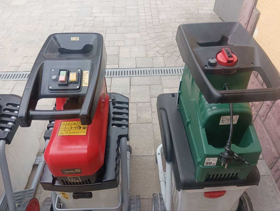 Садові подрібнювачі гілок (Шредери)