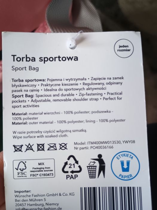 duża torba sportowa z funkcją plecaka