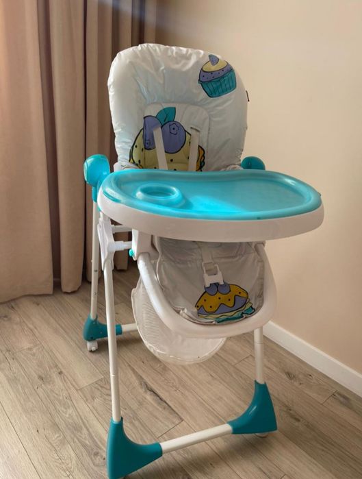 Годувальний стільчик