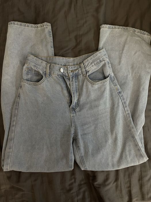 джинсы светло-голубые