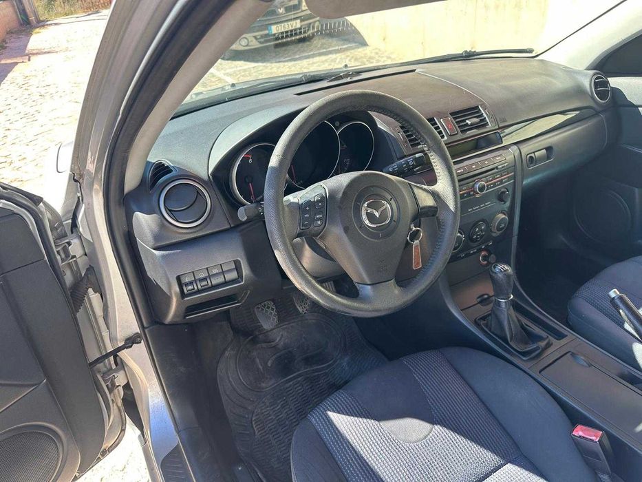 Mazda 3  ano 2006
