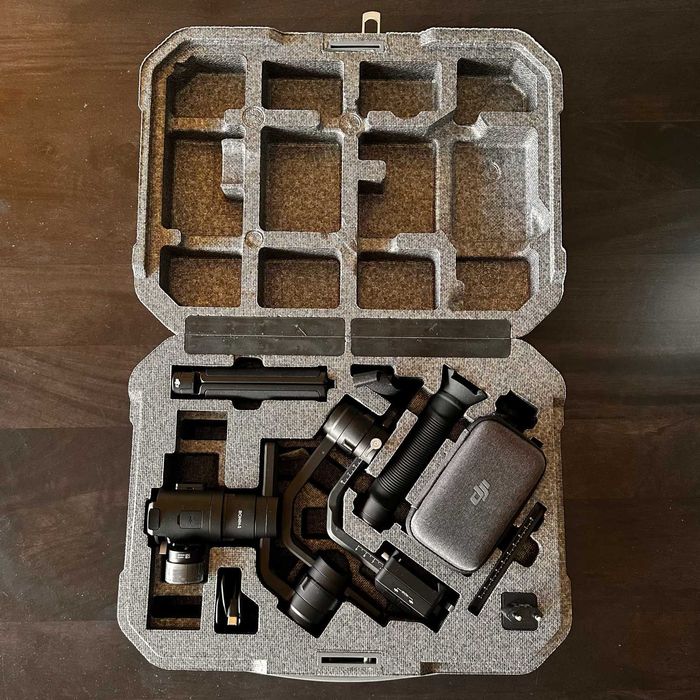 DJI Ronin-S — (nunca usado)  Vendo estabilizador DJI Ronin-S.