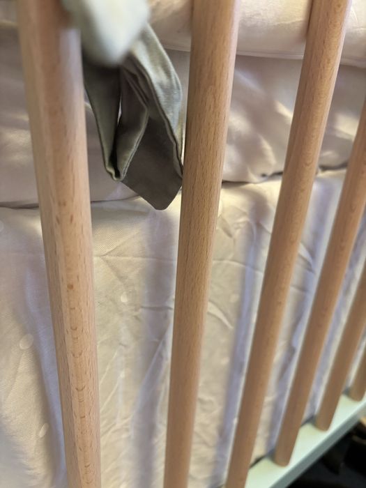 Berço Ikea Myllra verde água