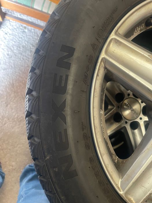 Pneus jantes Nexen 225/55/16