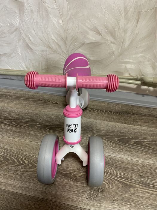 Беговел дитячий Profi KIDS