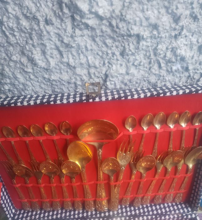 Продам позолоченые кухонные проборы