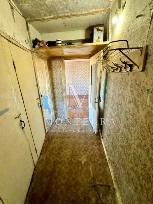 Продаж 2 кім квартири під ремонт по вул.Шолом Алейхема, поруч метро Лісова, Лісовий масив