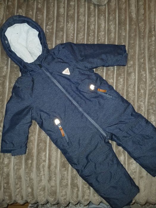 Одяг на клопчика, комбінзон,курточка