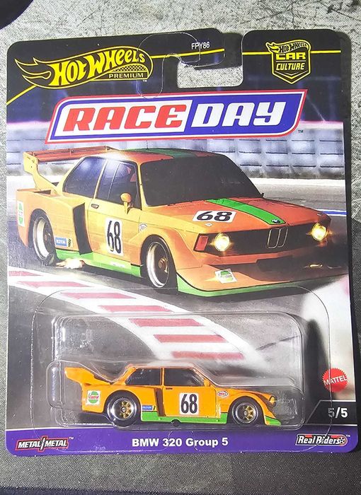 Hotwheels race day BMW 320 Group 5