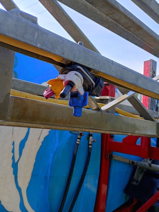 Opryskiwacz Biardzki  Lance Ocynk 15m hydraulicznie rozkładane