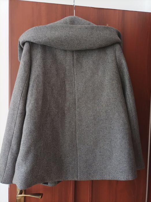 Sprzedam kurteczkę z kapturem