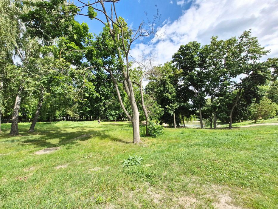 Продам 1к біля озера майже в Києві метро поруч ЖК на Озерній Новосілки