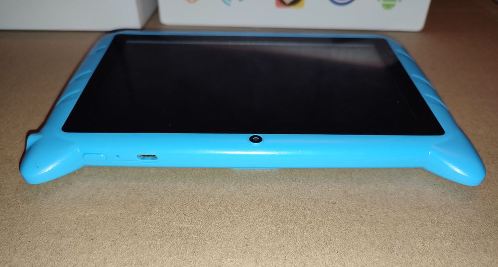 Детский планшет на детали или под ремонт!