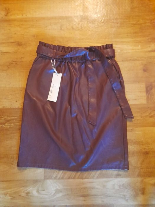 Нова юбка з еко кожи
