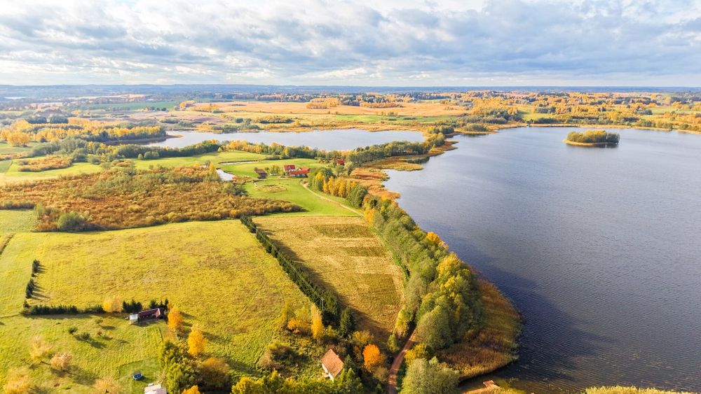 Mazury Działka nad jeziorem Zawady Ełckie