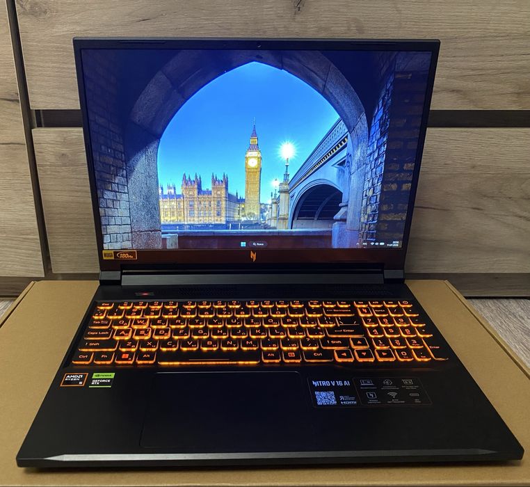 Игровой Ноутбук Acer Nitro V 16 AI ANV16-42