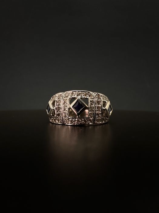 Золота каблучка / золотое кольцо / діаманти / бриллианты / сапфир