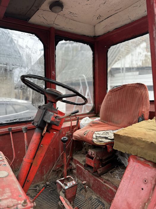 Продам трактор т25