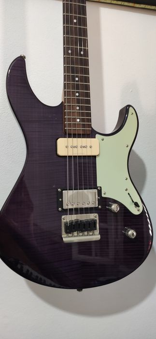 Yamaha pacífica 611