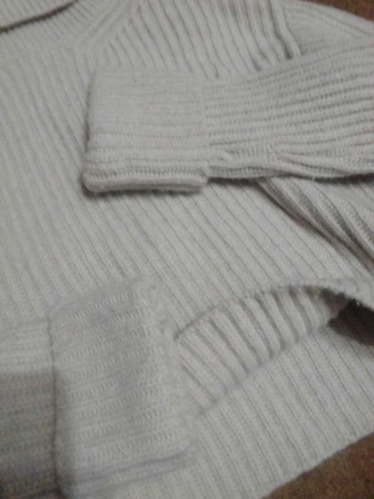 Свитер H§М женский укороченный (кроп)wool/cashmere.