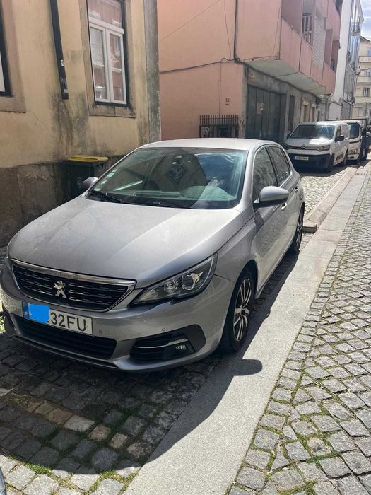 Peugeot 308 Ano - 2020, muito bem conservado!