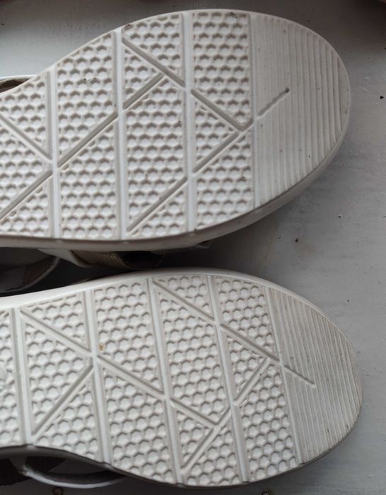 Босоніжки Jana Relax Fit