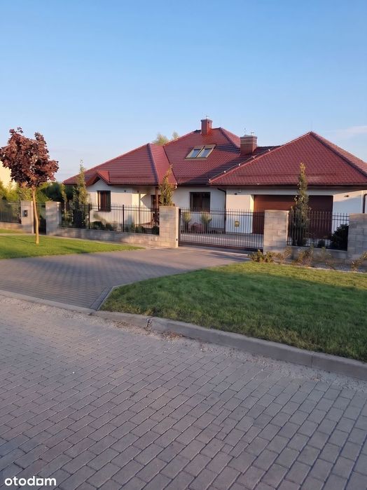 Wyjątkowy dom z widokiem na góry, w zielonej okolicy z WYPOSAŻENIEM!