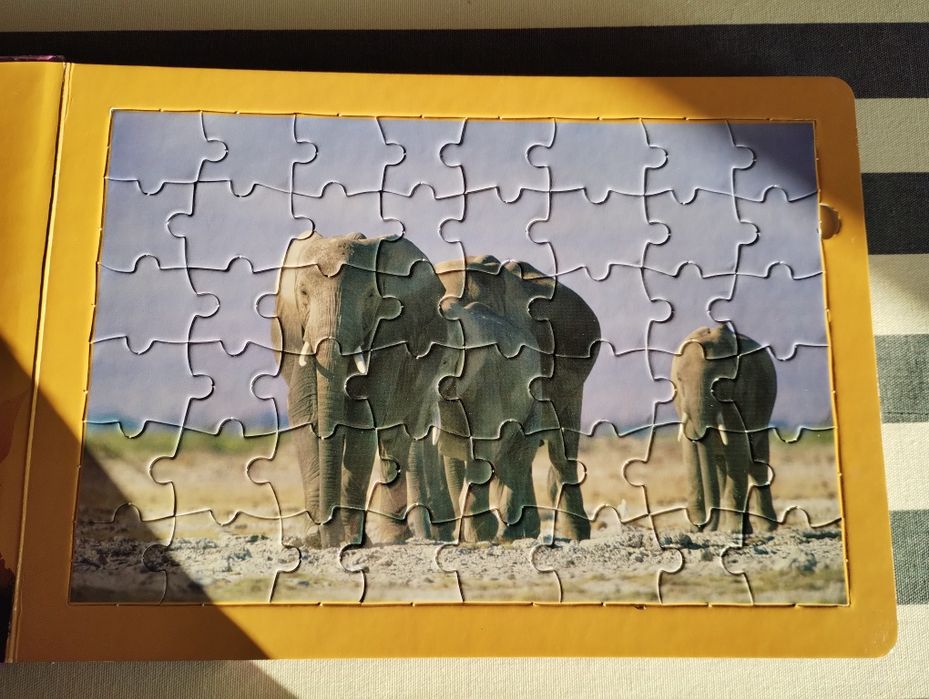Puzzle o słoniach