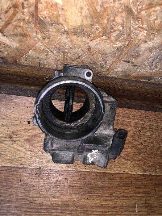 Дросельна заслінка skoda VW audi 2.0 tdi 1.9  A2C53099815 03G128063J