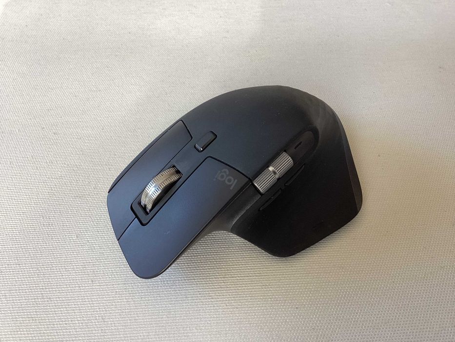 Logitech MX Master 3 s myszka