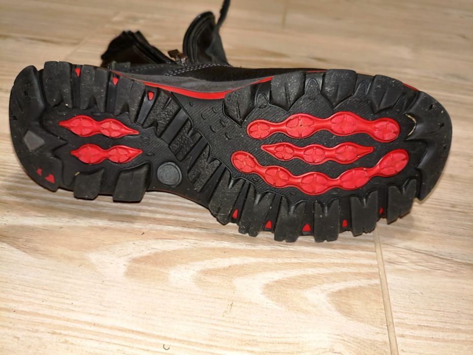 Чоловічі зимові шкіряні черевики CAT