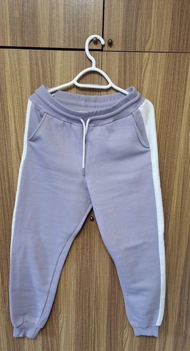 Продам штани на легкому флісі