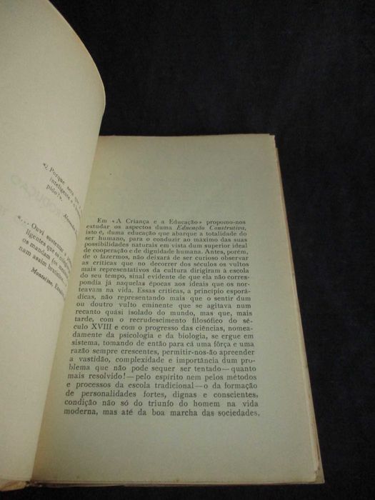Livro A Criança e a Educação J. Dias Agudo