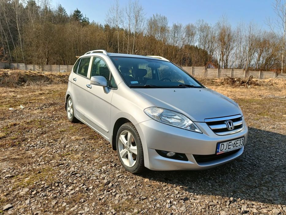 Honda FR-V
