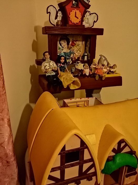 Casa de bonecas Branca de Neve e Anões