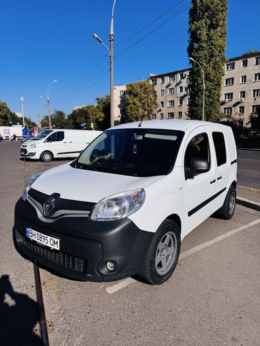 Продам renault kangoo 2017