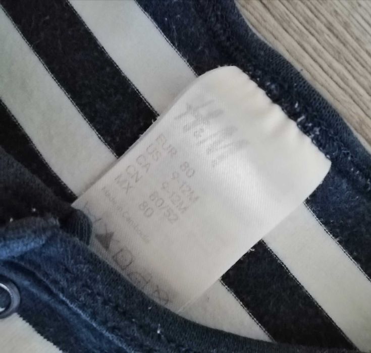 H&M rampers w paski 80
