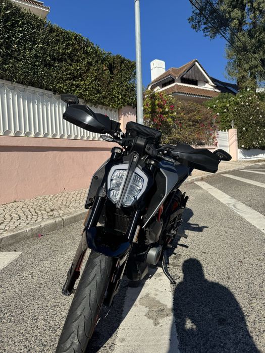 Ktm duke 390 como nova