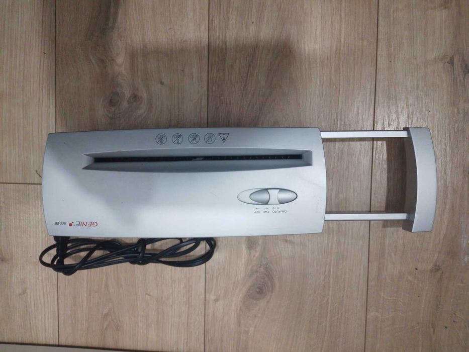 Продам ШРЕДЕР GENIE 250 CD ( ДЛЯ ЗНИЩЕНЯ ПАПЕРУ карток та дисків )