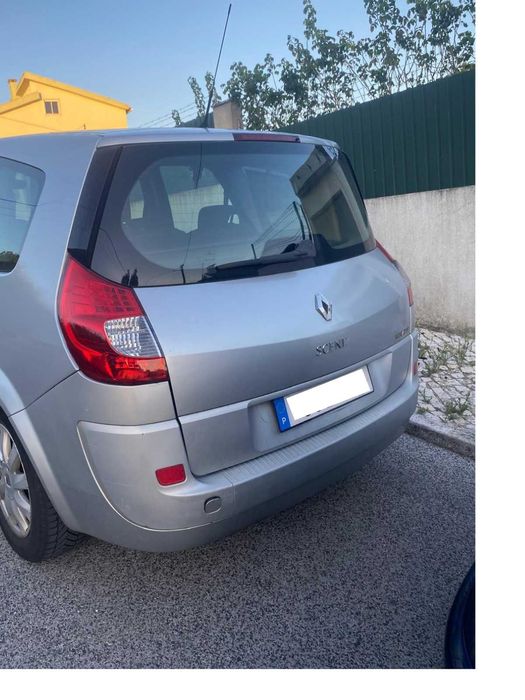 RENAULT GRAND SCÉNIC II (jm) 1.5 dci 105 cv foto 5
