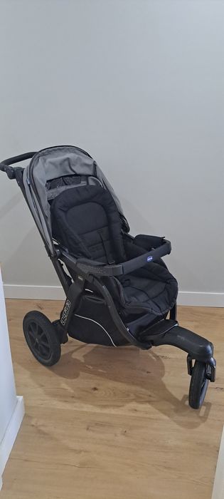 Trio Chicco Active 3–Carrinho, alcofa e ovo, Preto e cinza
