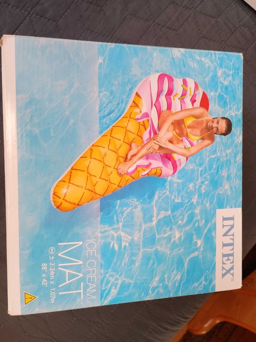 Oddam dmuchany lód do wody