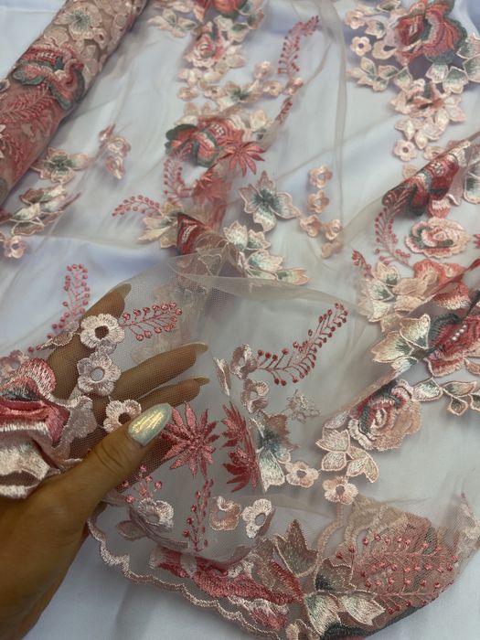 Tkanina koronka siatka haftowane kwiaty