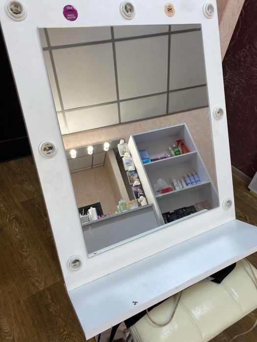 Дзеркало в салон