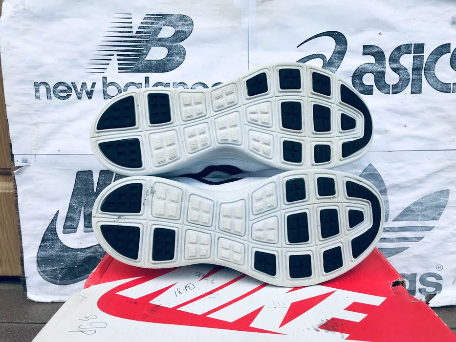 Кроссовки Nike Lunar Tempo 2 беговые для тренировок