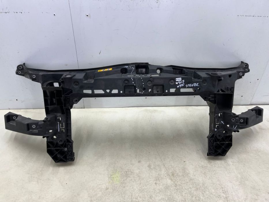 Pas przedni Mercedes Sprinter III w907 w910 18r- wzmocnienie górne ramka chłodnic okular a9078800900