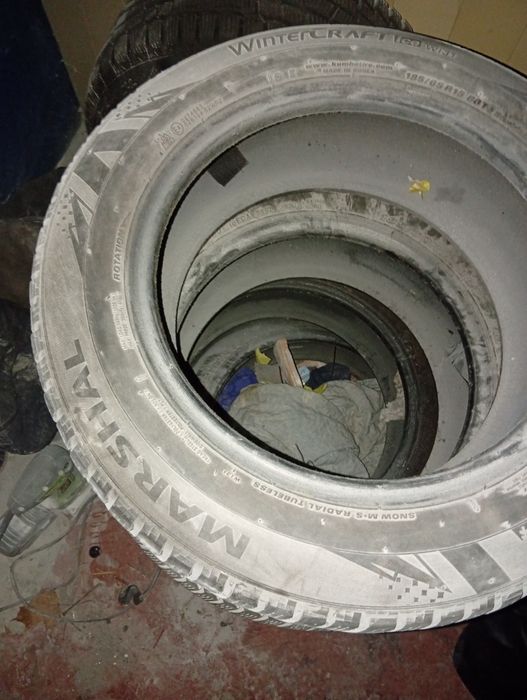 Продам зимнюю резину r15