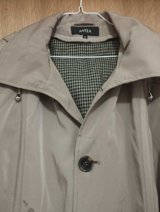 Gabardina/Casaco/Trench coat - ACEITO TROCAS